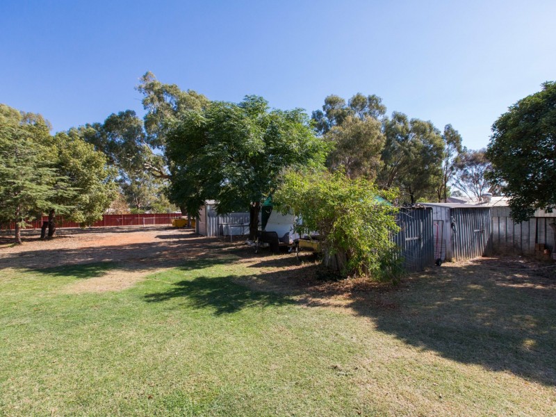 8 Linton Street, Collingullie NSW 2650