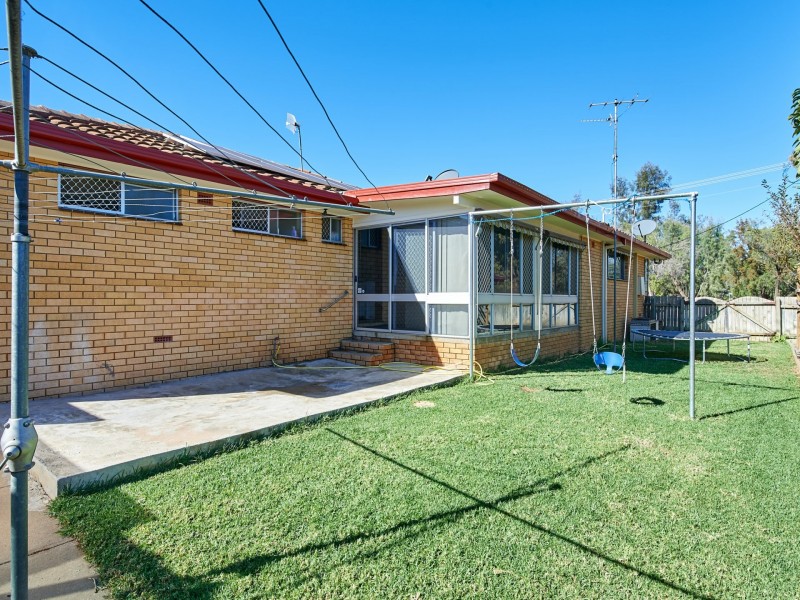 1 Coyne Street, Mount Austin NSW 2650