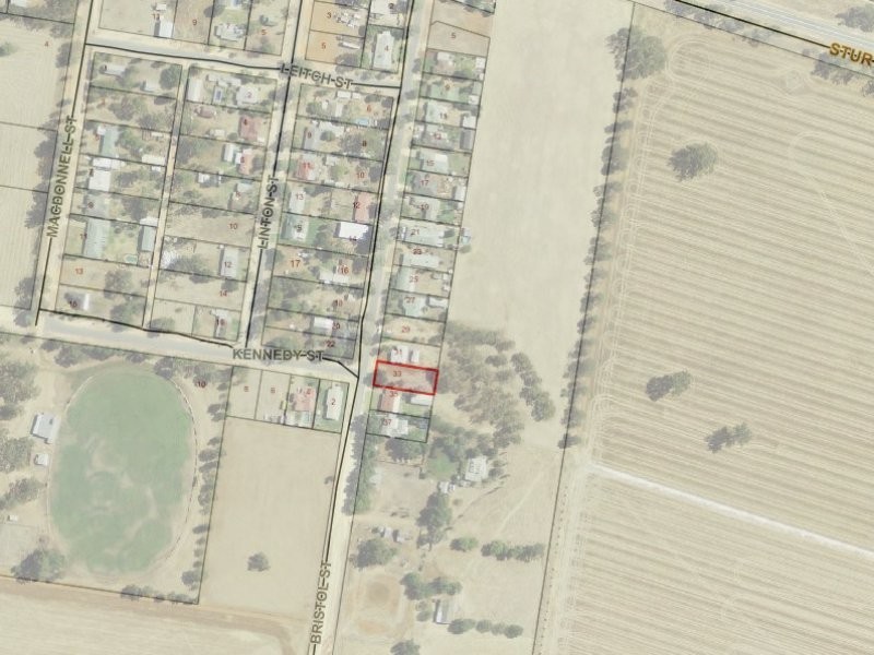 33 Bristol Street, Collingullie NSW 2650