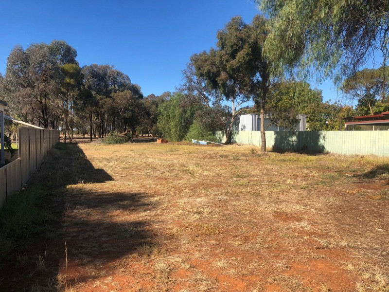 33 Bristol Street, Collingullie NSW 2650