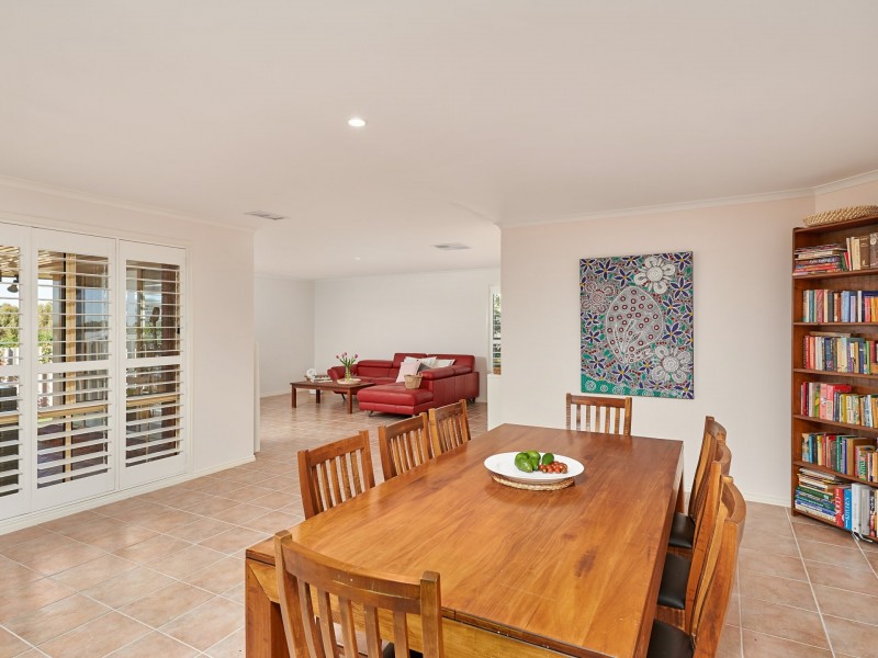 7 Talbot Place, Tatton NSW 2650
