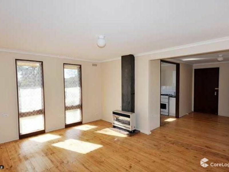 43 Adams Street, Ashmont NSW 2650