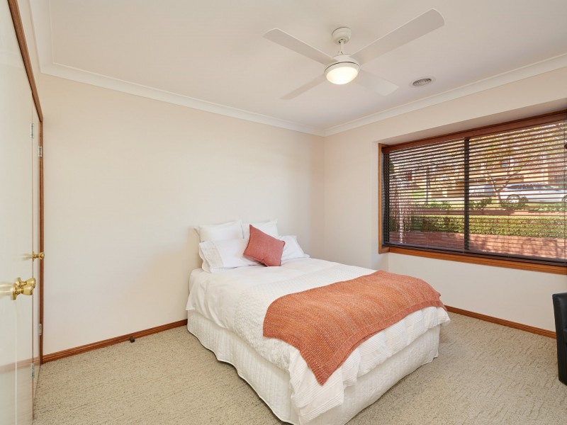 26 Kansas Drive, Tolland NSW 2650