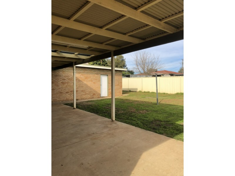 264 Fernleigh Road, Wagga Wagga NSW 2650