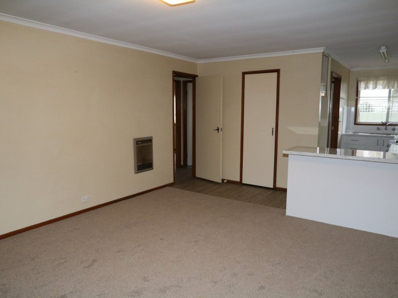 4/3 Banner Street, Forest Hill NSW 2651
