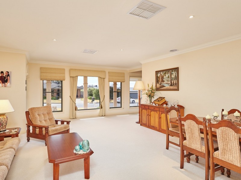 6 Namoi Street, Tatton NSW 2650