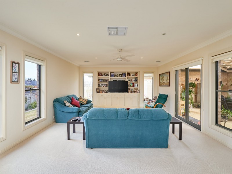 6 Namoi Street, Tatton NSW 2650