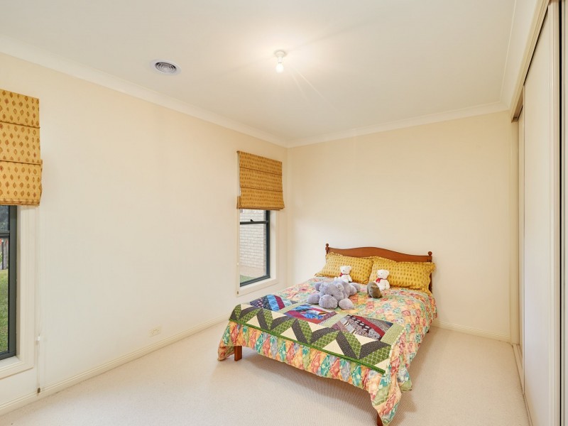 6 Namoi Street, Tatton NSW 2650