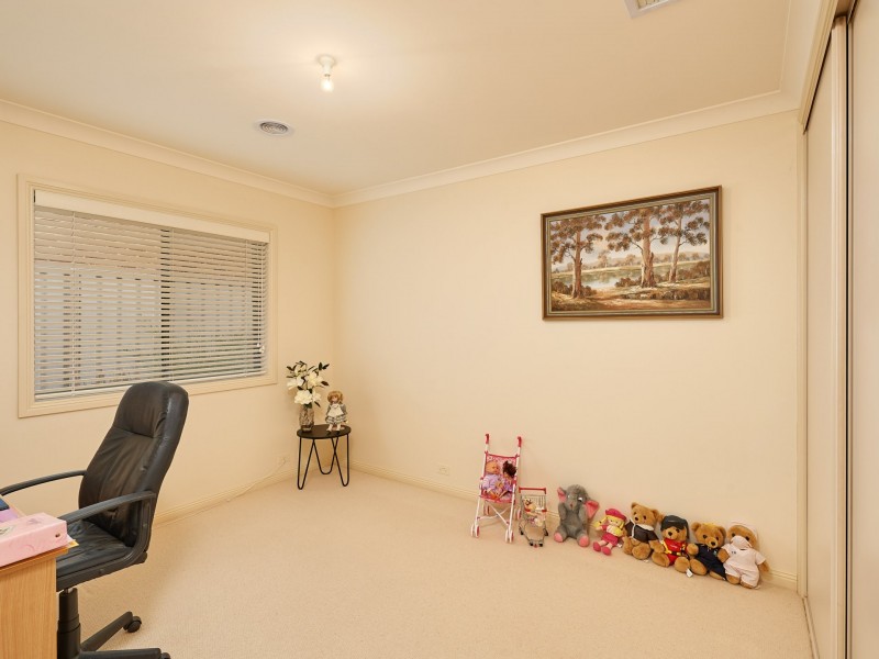 6 Namoi Street, Tatton NSW 2650