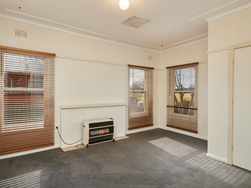 2 West Parade, Wagga Wagga NSW 2650