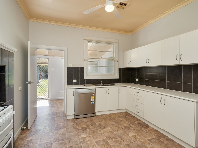 65 Williams Street, North Wagga Wagga NSW 2650