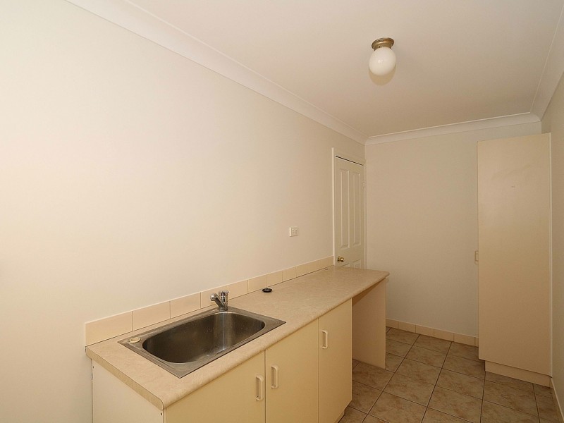 3 Nathan Place, Kooringal NSW 2650