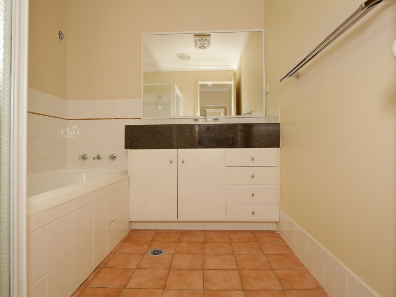 45 Tamar Drive, Tatton NSW 2650