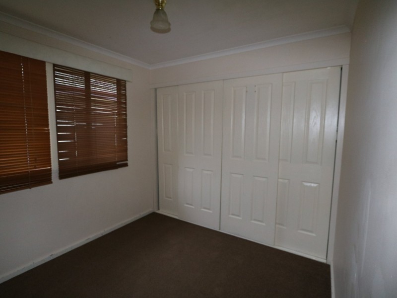 11 Adams Street, Ashmont NSW 2650