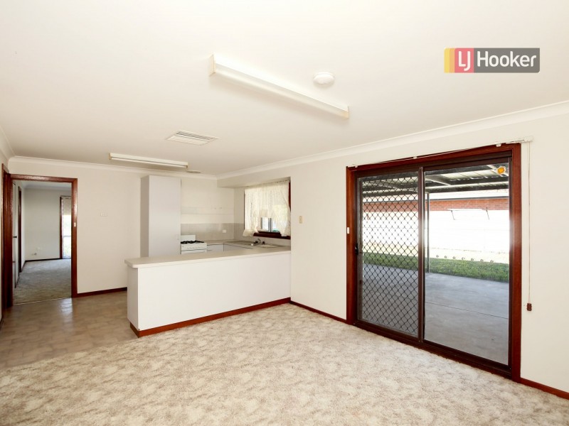 26 Wiradjuri Crescent, Wagga Wagga NSW 2650