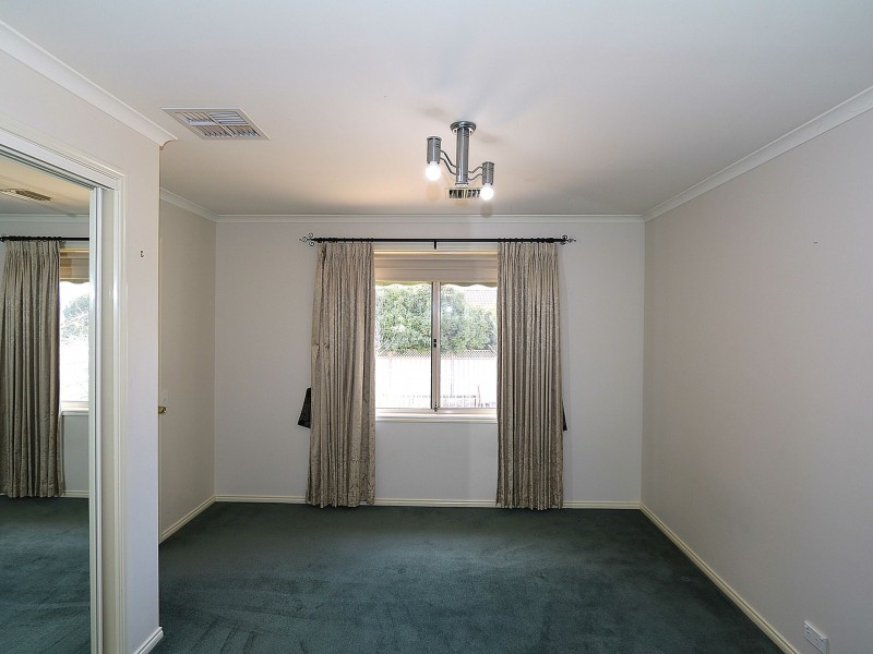 20 Henwood Avenue, Kooringal NSW 2650