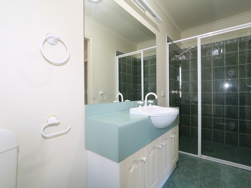 20 Henwood Avenue, Kooringal NSW 2650