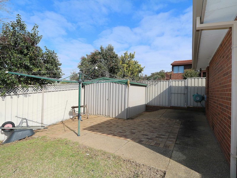 20 Henwood Avenue, Kooringal NSW 2650