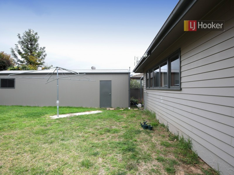 41 Ziegler Avenue, Kooringal NSW 2650