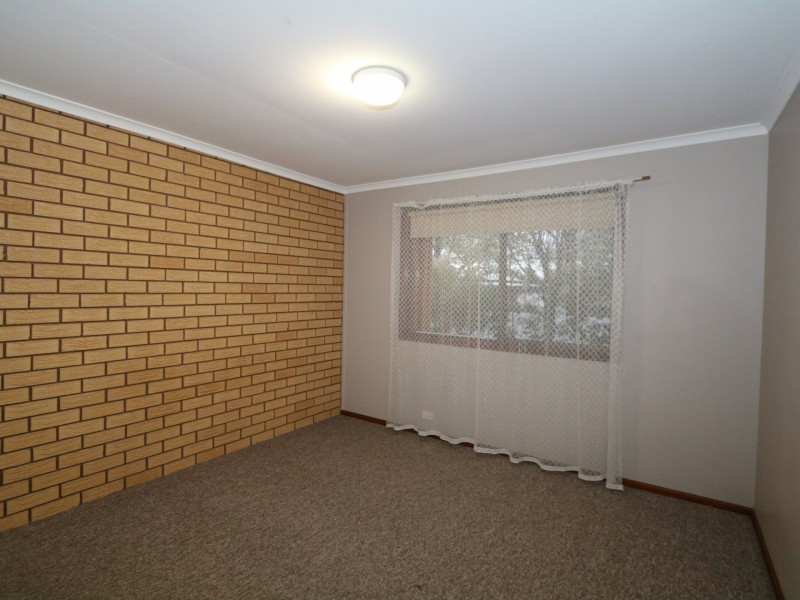Unit 3 3 Banner Street Forest Hill Nsw 2651 Lj Hooker Wagga