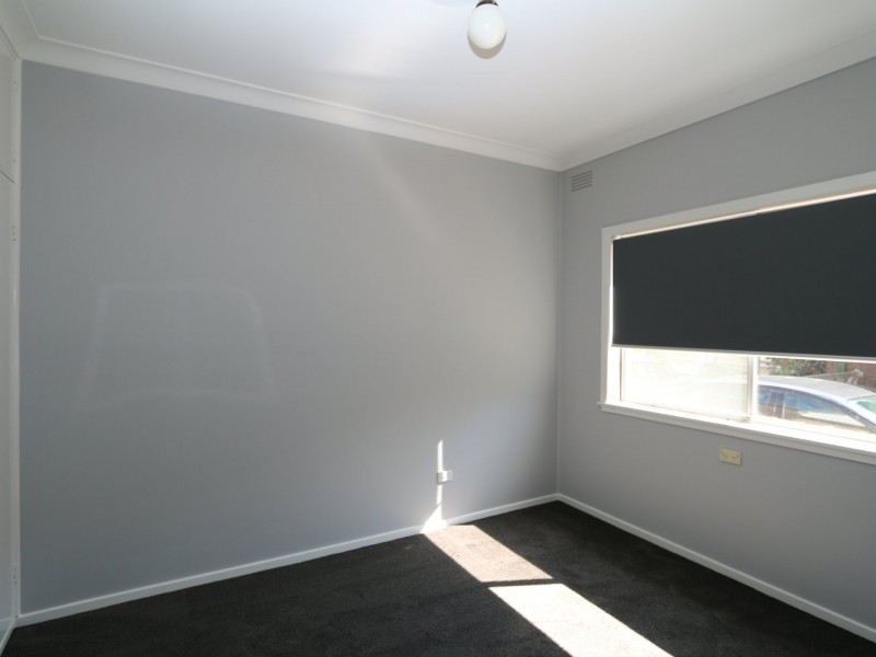 15 Anne Street, Tolland NSW 2650