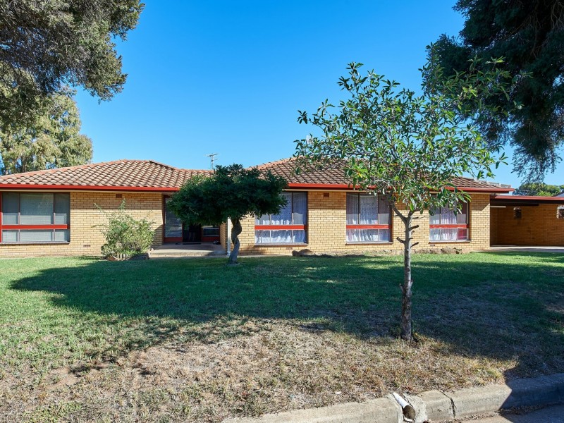 1 Coyne Street, Mount Austin NSW 2650