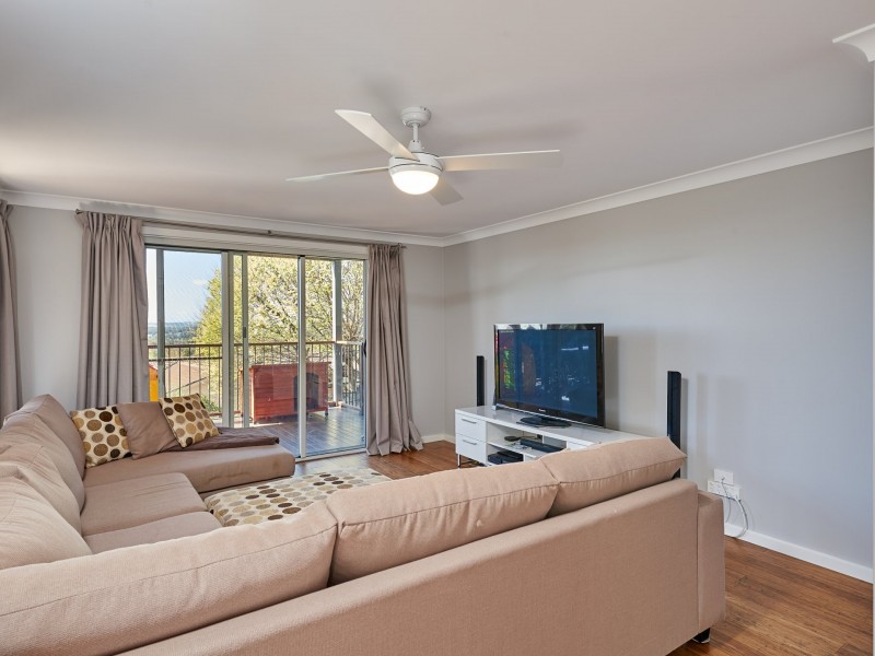 9 Bellevue Parade, Kooringal NSW 2650