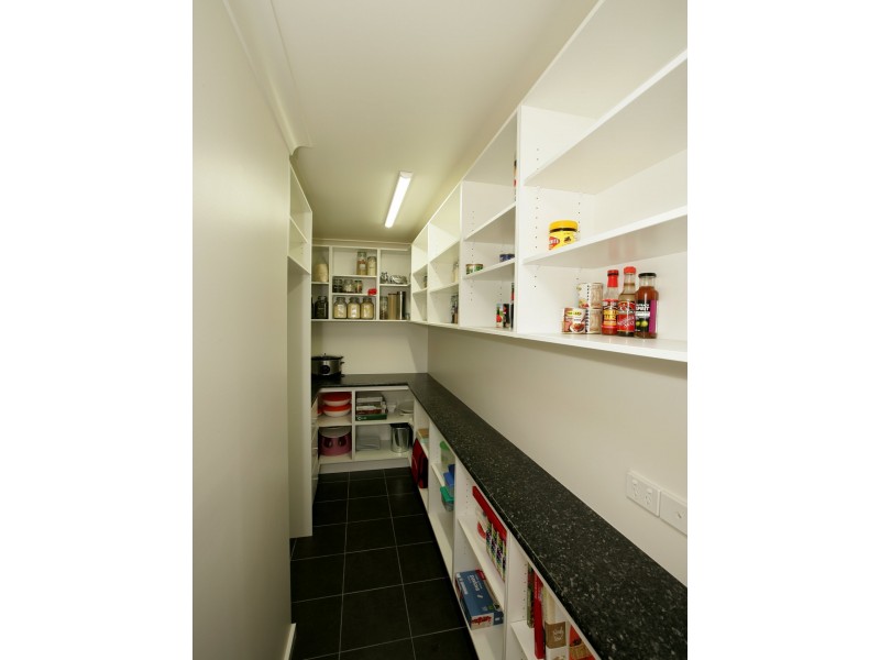 9 Bellevue Parade, Kooringal NSW 2650