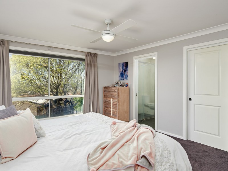 9 Bellevue Parade, Kooringal NSW 2650