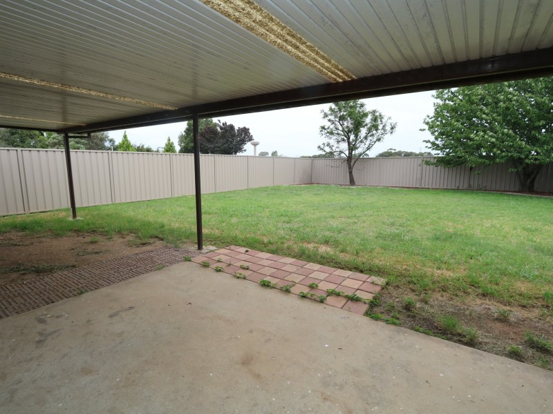 55 Eldershaw Drive, Forest Hill NSW 2651