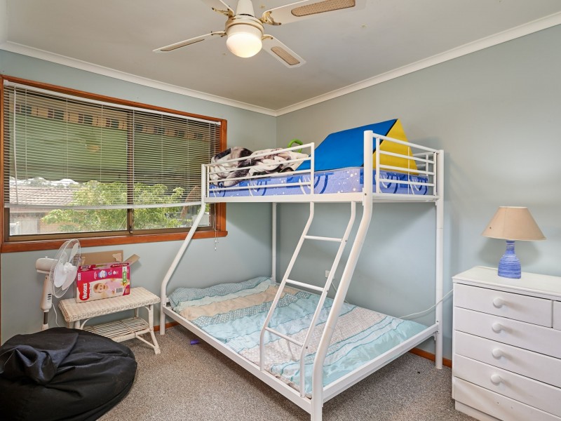 3 Finch Place, Mount Austin NSW 2650