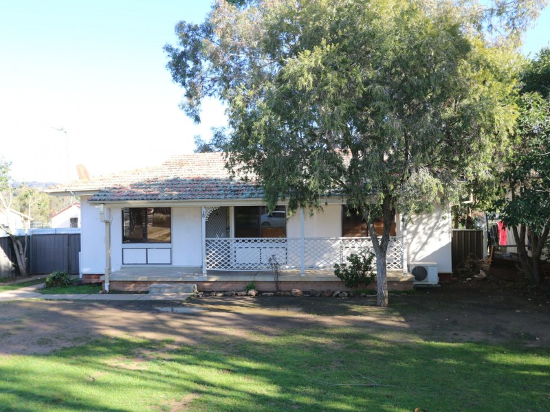 28 Callaghan Street, Ashmont NSW 2650