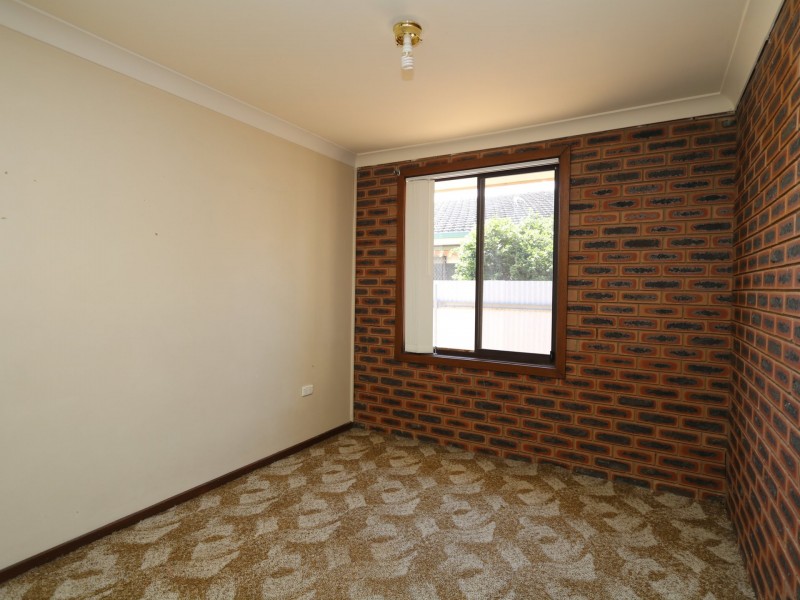 4/5 Langdon Avenue, Wagga Wagga NSW 2650