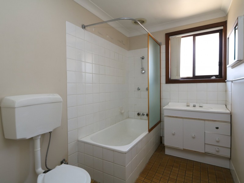 4/5 Langdon Avenue, Wagga Wagga NSW 2650