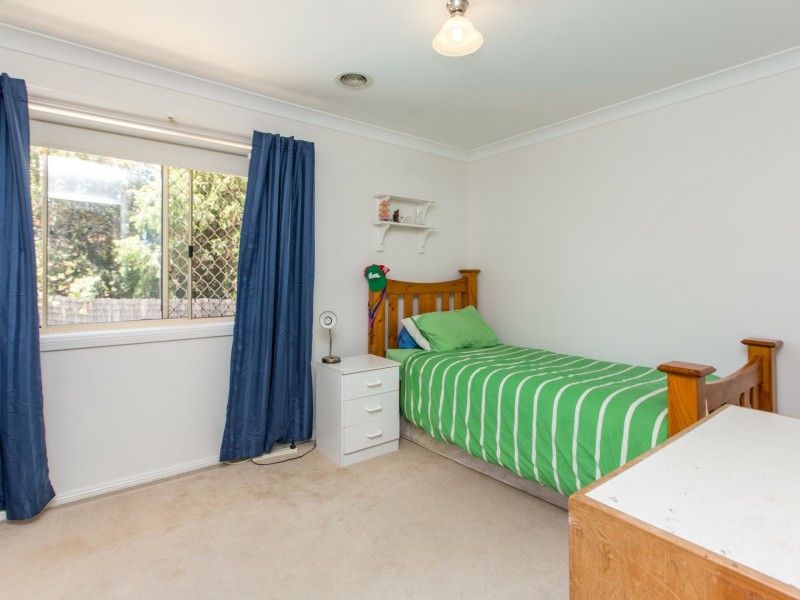 27 Kimberley Drive, Tatton NSW 2650