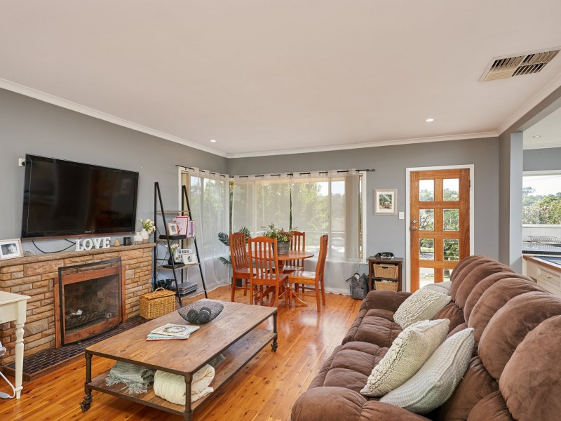 190 Lake Albert Road, Kooringal NSW 2650