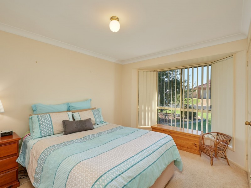 25 Wonkana Road, Glenfield Park NSW 2650