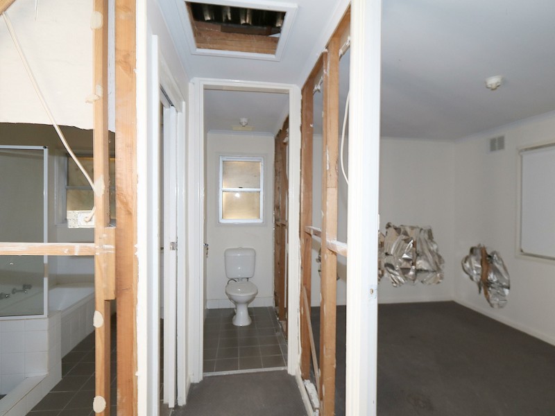 154 Raye Street, Tolland NSW 2650