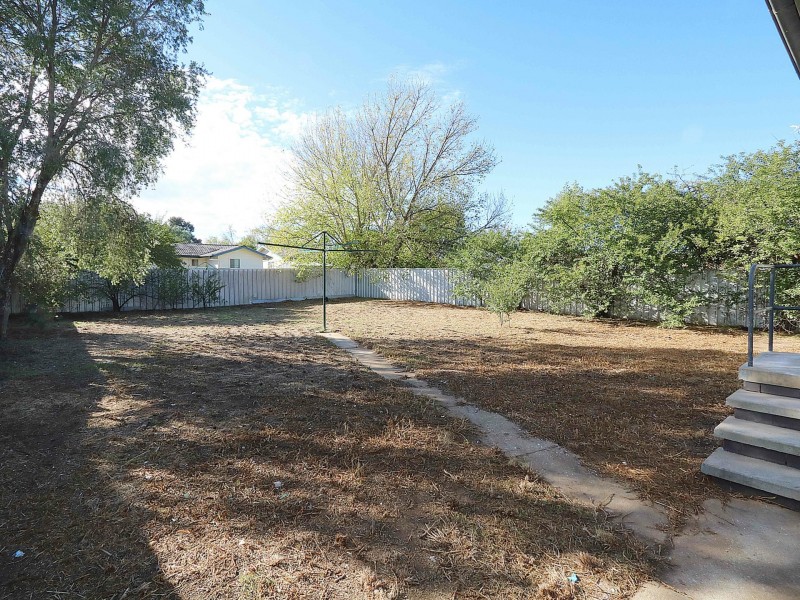 154 Raye Street, Tolland NSW 2650