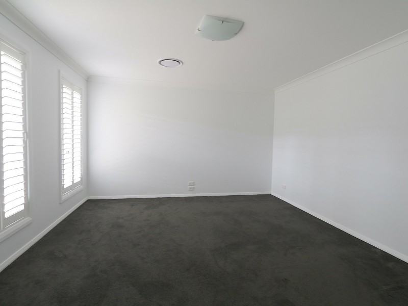 135 Grove Street, Kooringal NSW 2650