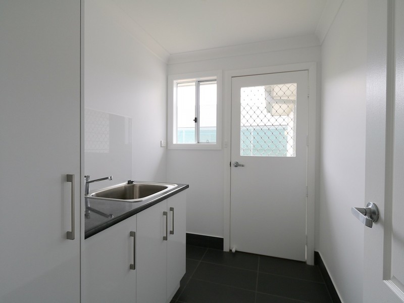 135 Grove Street, Kooringal NSW 2650