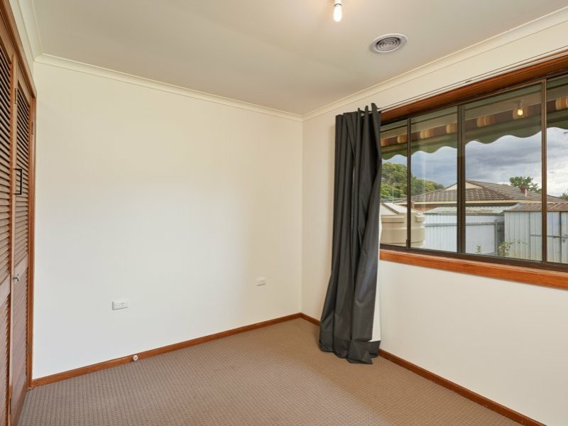 57 Adjin Street, Mount Austin NSW 2650