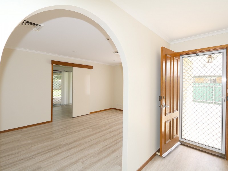 16 Goborra Street, Glenfield Park NSW 2650