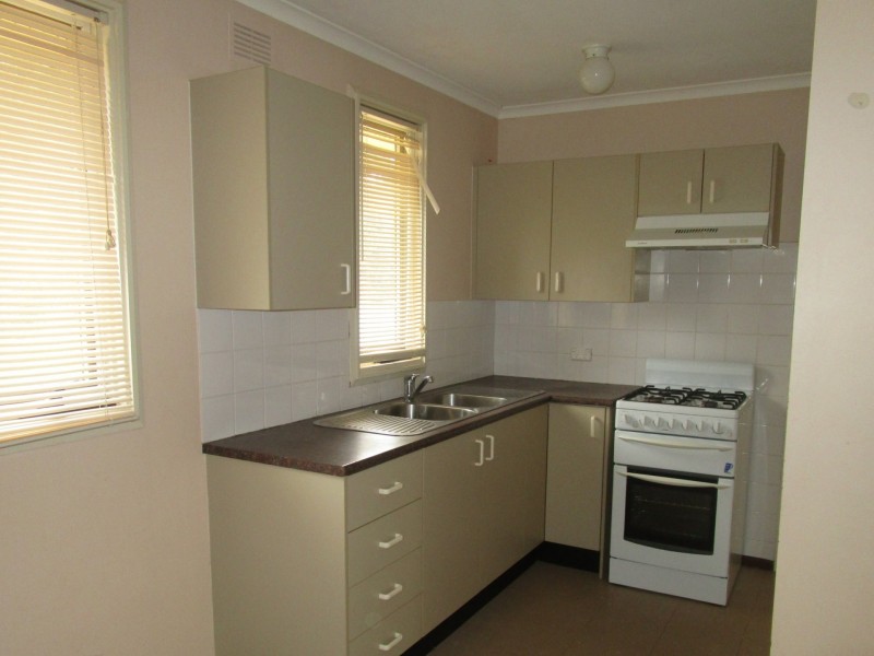 34 Bruce Street, Tolland NSW 2650