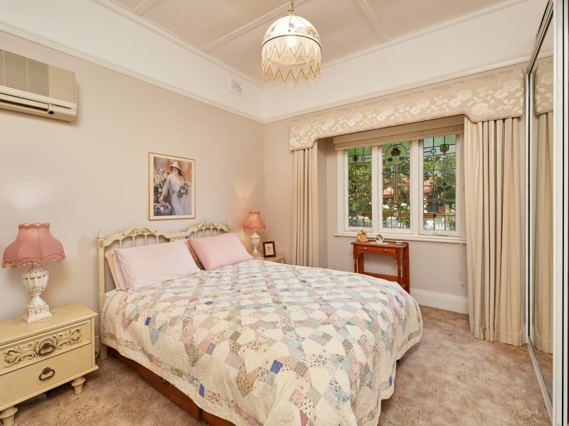 24 Thorne Street, Wagga Wagga NSW 2650