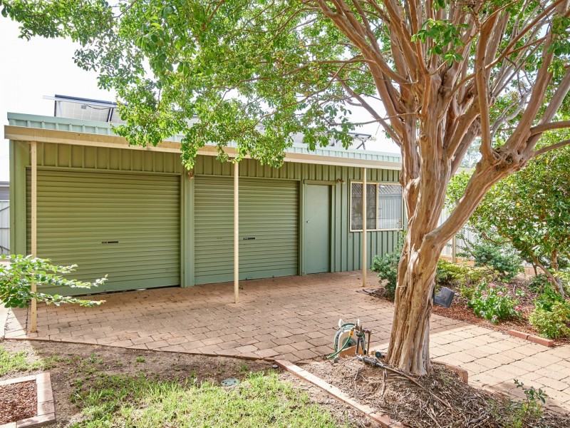 24 Thorne Street, Wagga Wagga NSW 2650