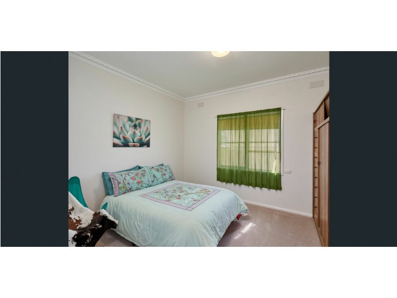 1 Tichborne Crescent, Kooringal NSW 2650