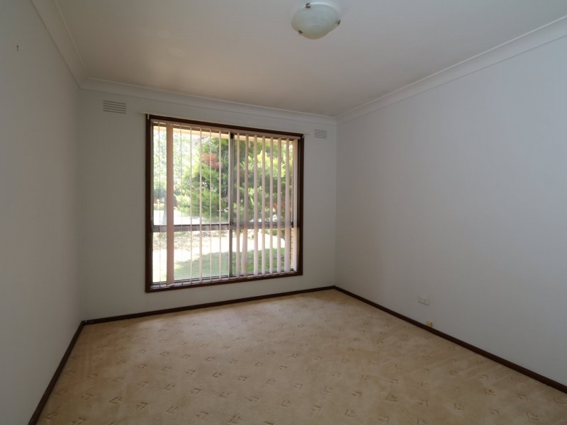 468 Lake Albert Road, Lake Albert NSW 2650