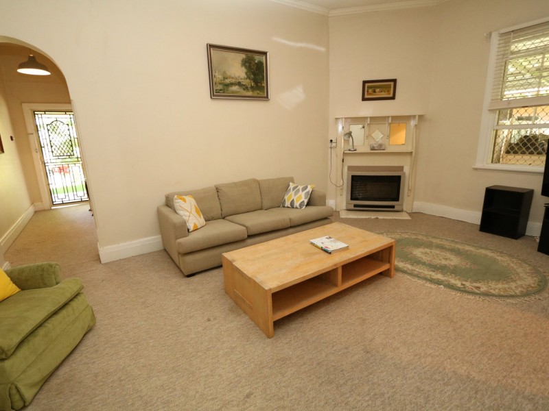 113 Trail Street, Wagga Wagga NSW 2650
