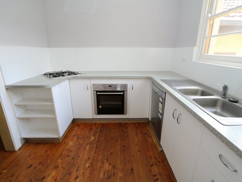 69 Mitchelmore Street, Turvey Park NSW 2650